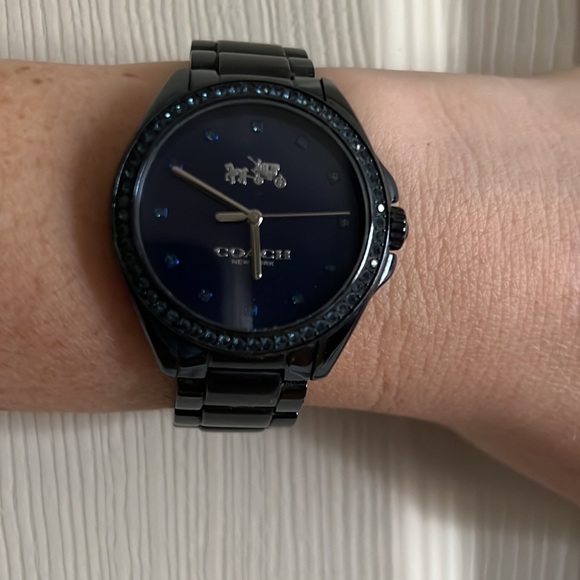 Black pearl/dark navy blue Women’s coach watch with box and links - Picture 3 of 3